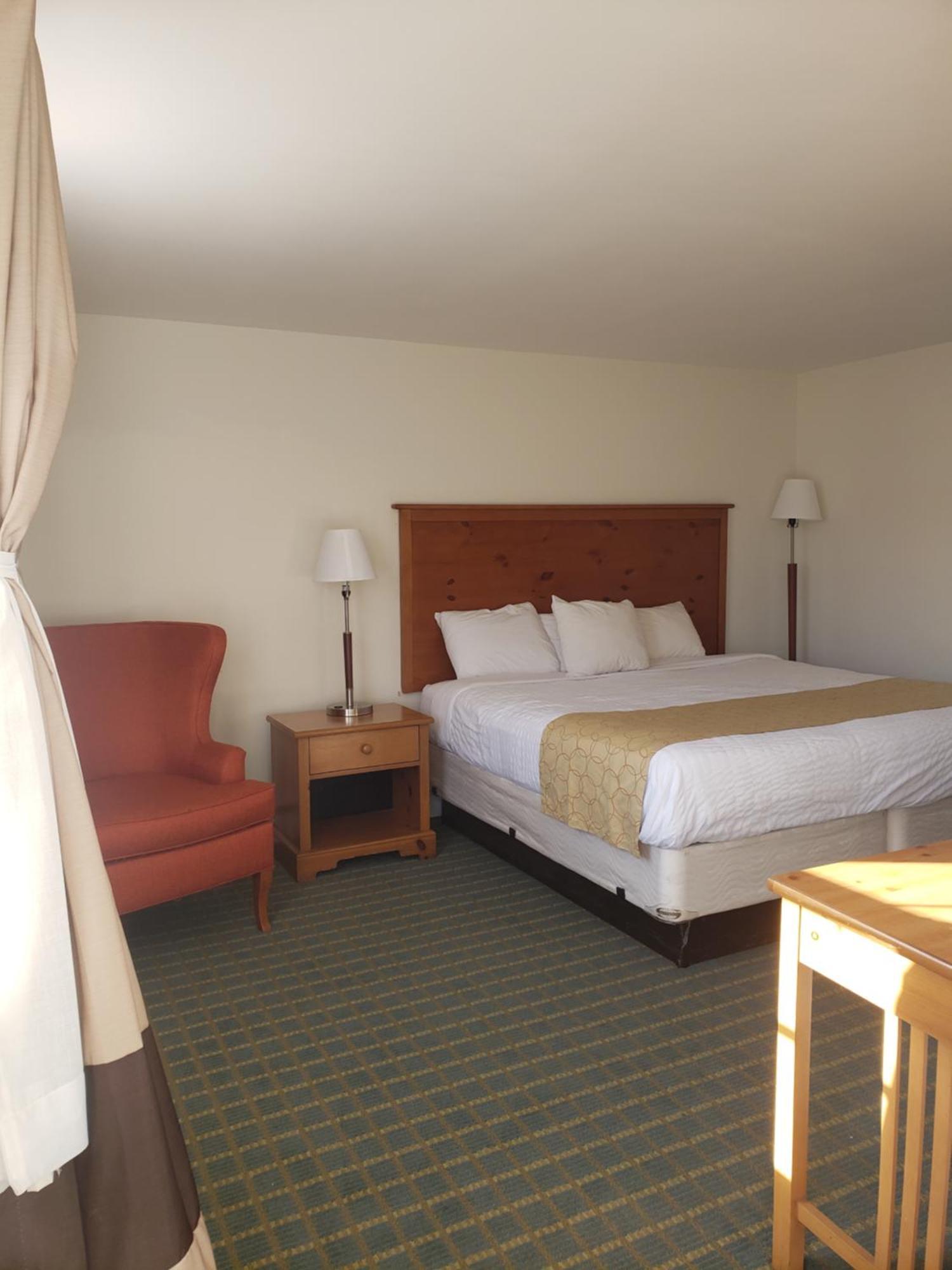 Town & Country Inn Сийконк Екстериор снимка