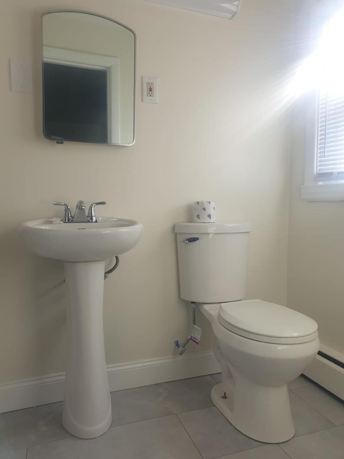 Town & Country Inn Сийконк Екстериор снимка
